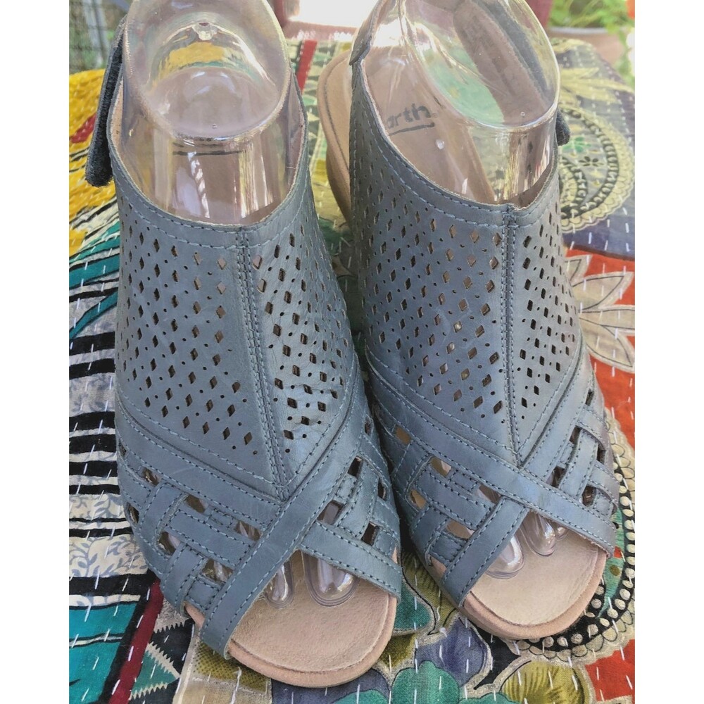 Earth Women's Leather Sling Back Sandals Pisa Galli Lake Blue Size 7.5 M